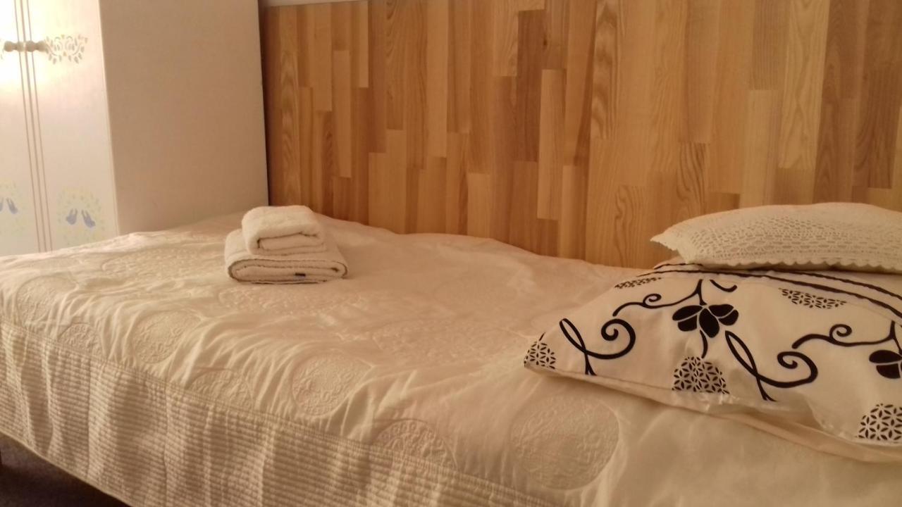 Brzeznica  Dom Na Ludowo W Brzeznicy 아파트 외부 사진